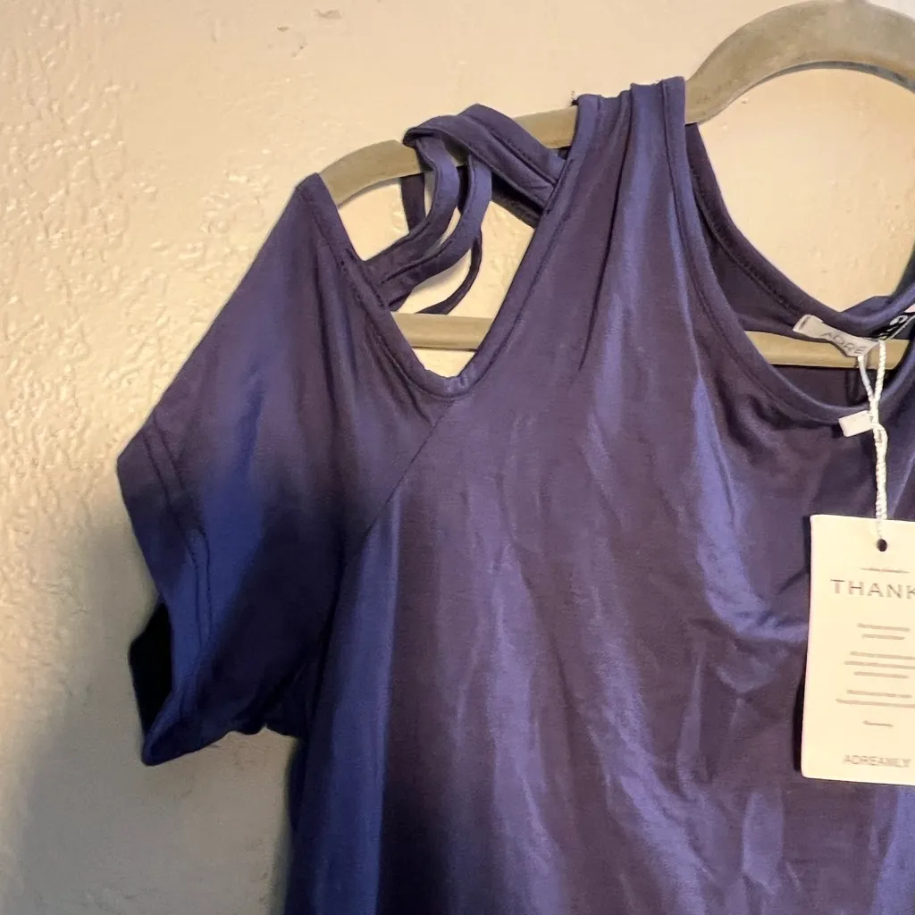 Purple Short Sleeve Tee with Cut Out Details Large T Shirt Brand New NWT - Image 5