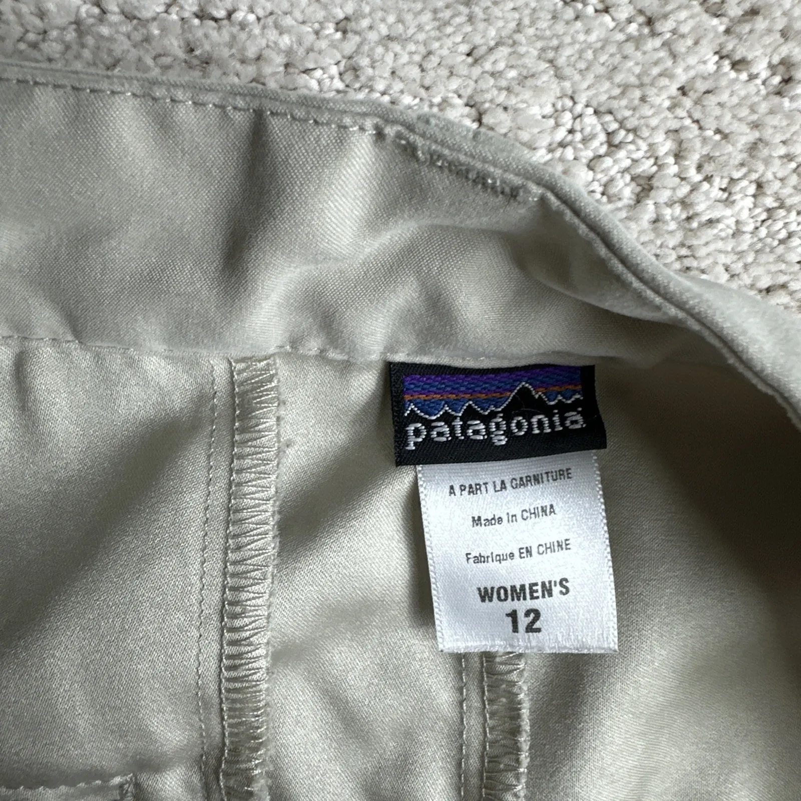 Women's Patagonia Size 12 Tan Straight‎ Leg Cropped Pants Outdoor Casual Hiking - Image 5