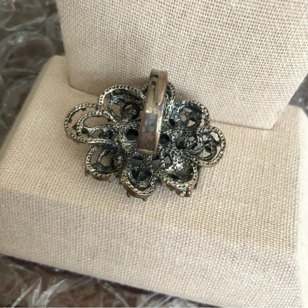 Vintage Rhinestone Stone Ring Size 6.25 - Image 2