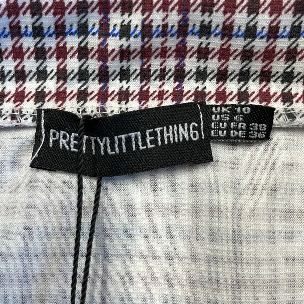 PrettyLittleThing NWT Navy Checked Mini Skirt Size 6 - Image 7