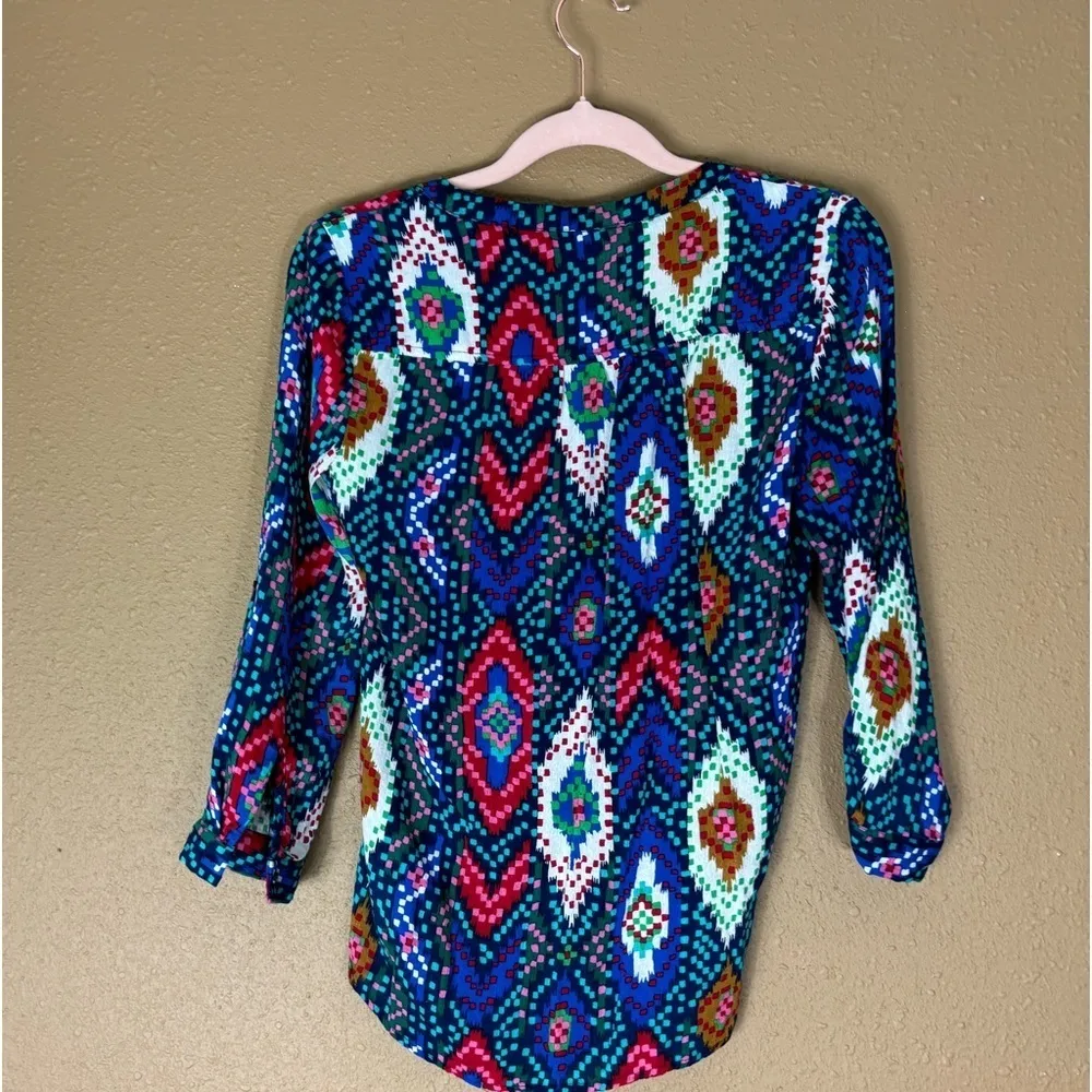 Maeve Anthropologie Topoxte Geometric Ikat Button Front Blouse Shirt Sz 0P Blue - Image 4