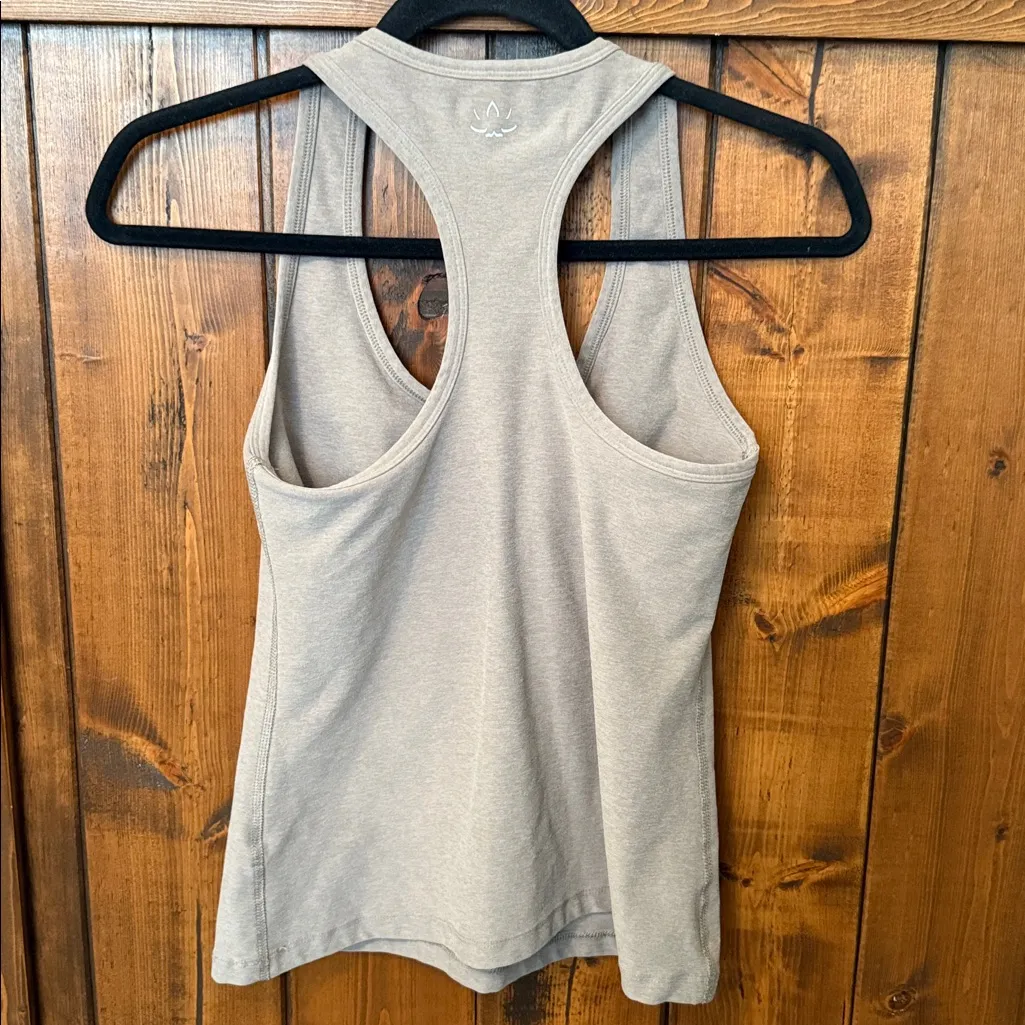Beyond Yoga  Spacedye Step Up Racerback Tank, Beige, Size M - Image 5