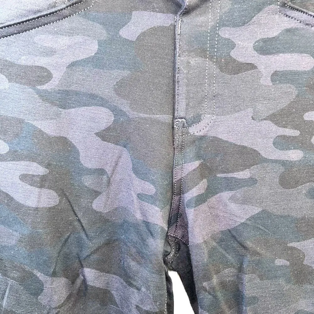 Knox Rose Camo Stretch Figure Flattering Pants Small - Image 4