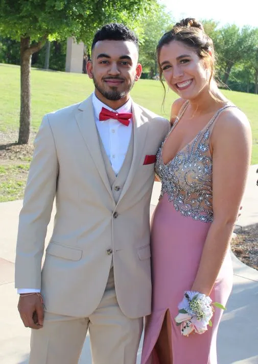 Formal Dress Pink Size 6 - Image 3