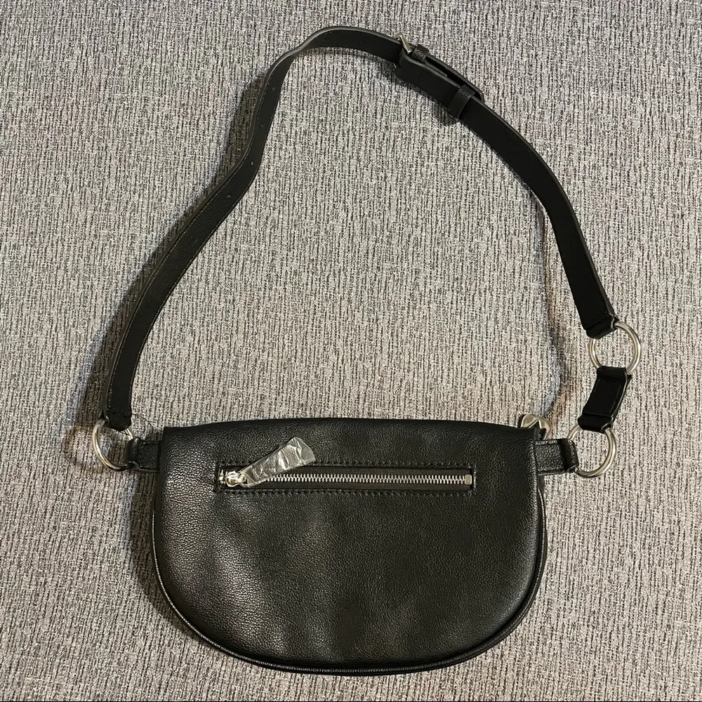 Guess  Black Purse - Image 4
