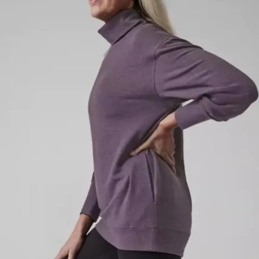 Athleta Balance Cinch Turtleneck sweatshirt Crocus Violet #657531 W-178 Sz M - Image 4