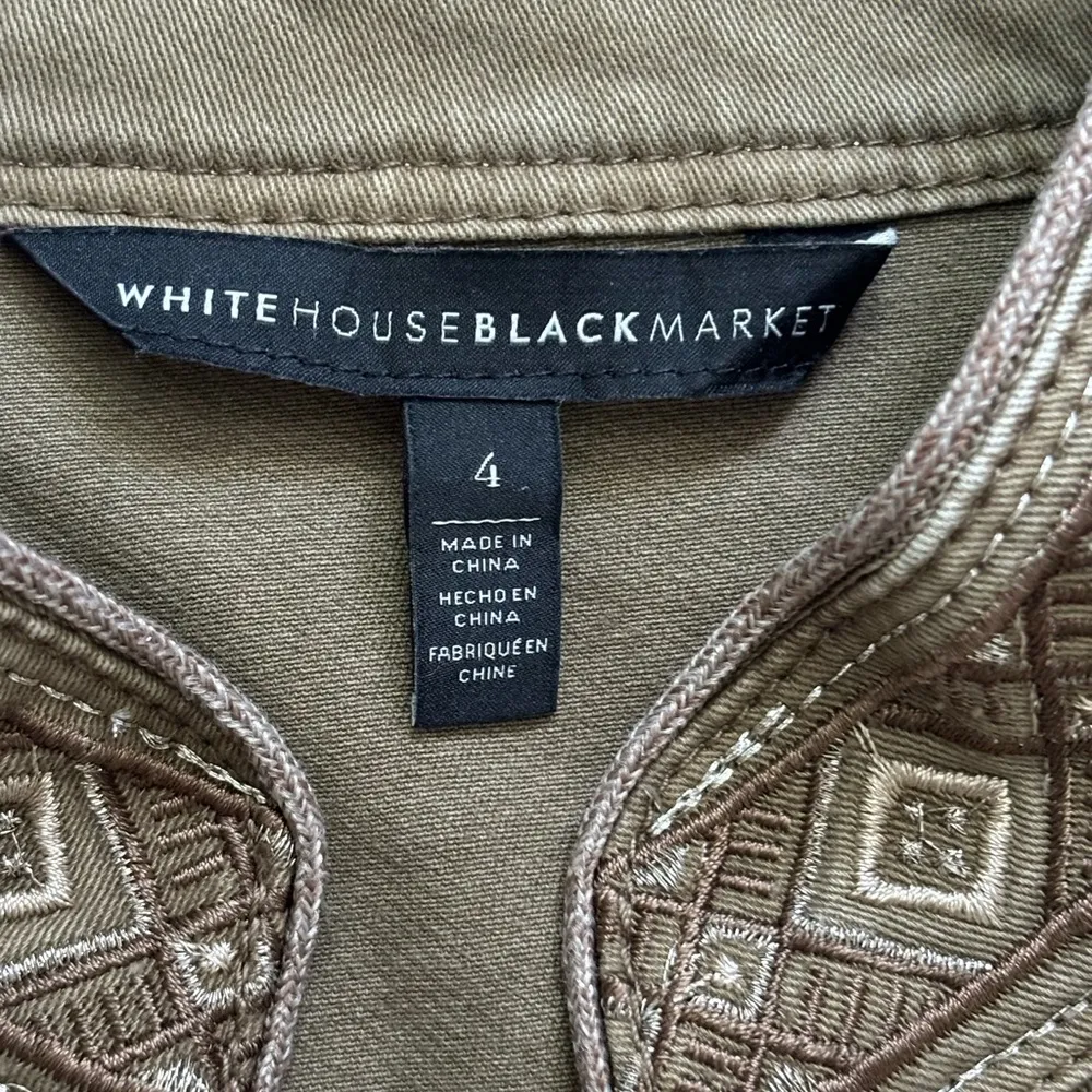 White House Black Market Jean Jacket Size 4 - Image 13