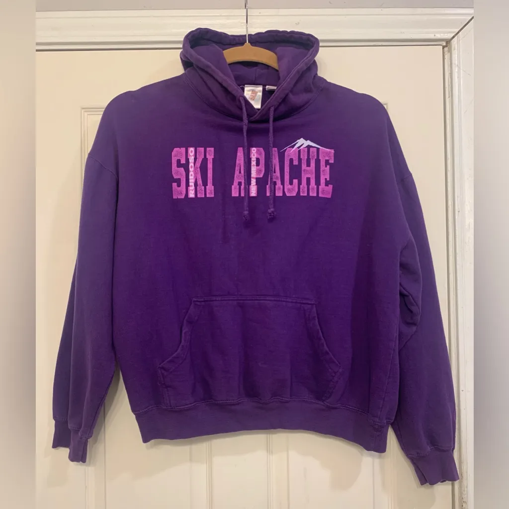Ruidoso New Mexico Ski Apache Purple Pink 2x Pullover Hoodie. 2506 - Image 1