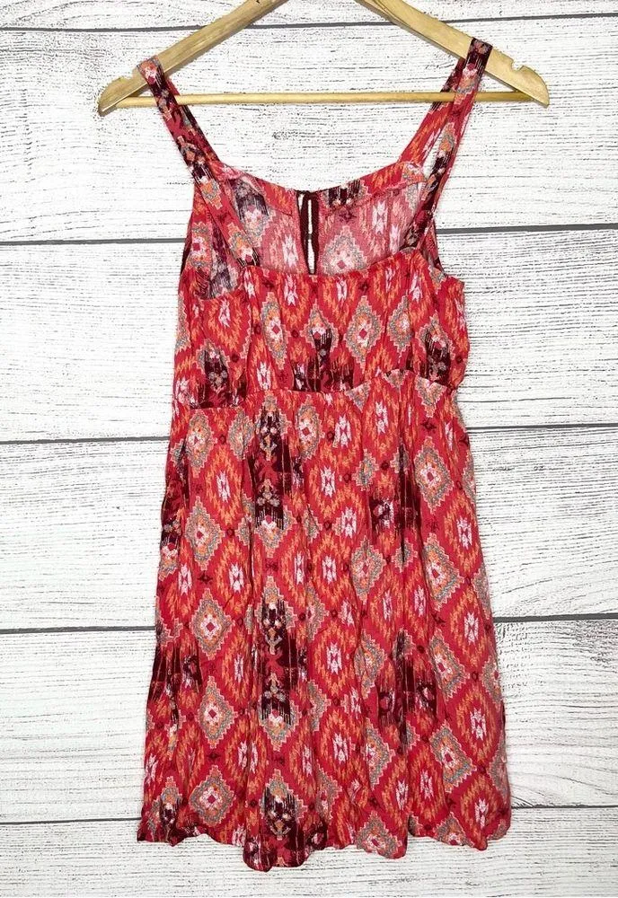 Red Boho Patterned Sleeveless Sun Dress Size Medium Casual Summer Travel - Image 5
