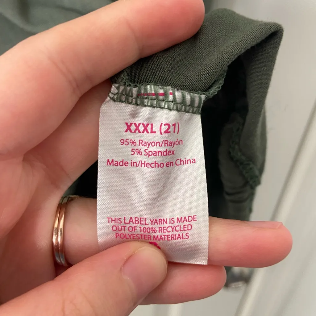 EUC No Boundaries junior’s women’s green black tie front soft casual‎ top shirt - Image 5