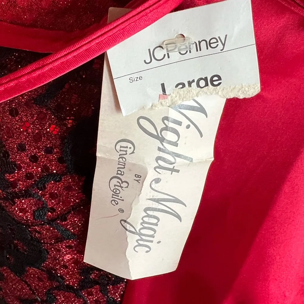 Vintage 90’s Night Magic by Cinema Etoile Red Satin Material Nightgown Black Size L - Image 9