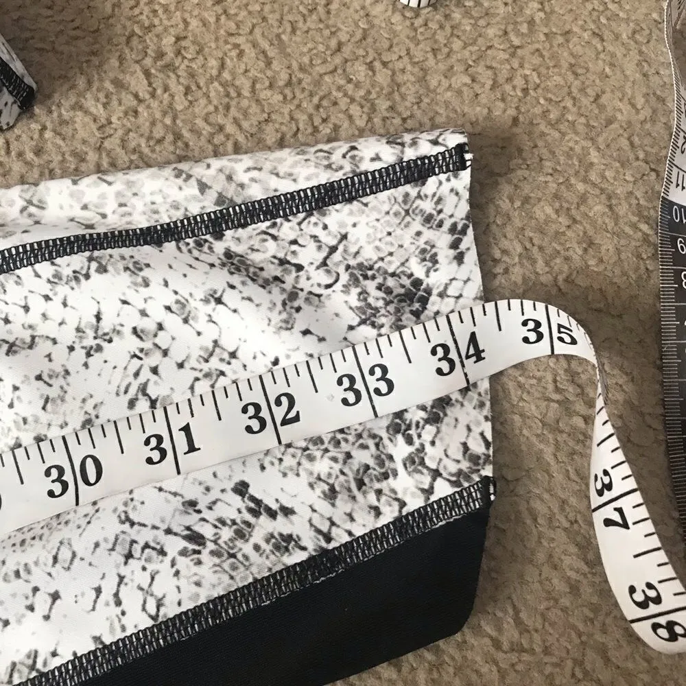 Ideology Athletic pants size large snake print - Image 9