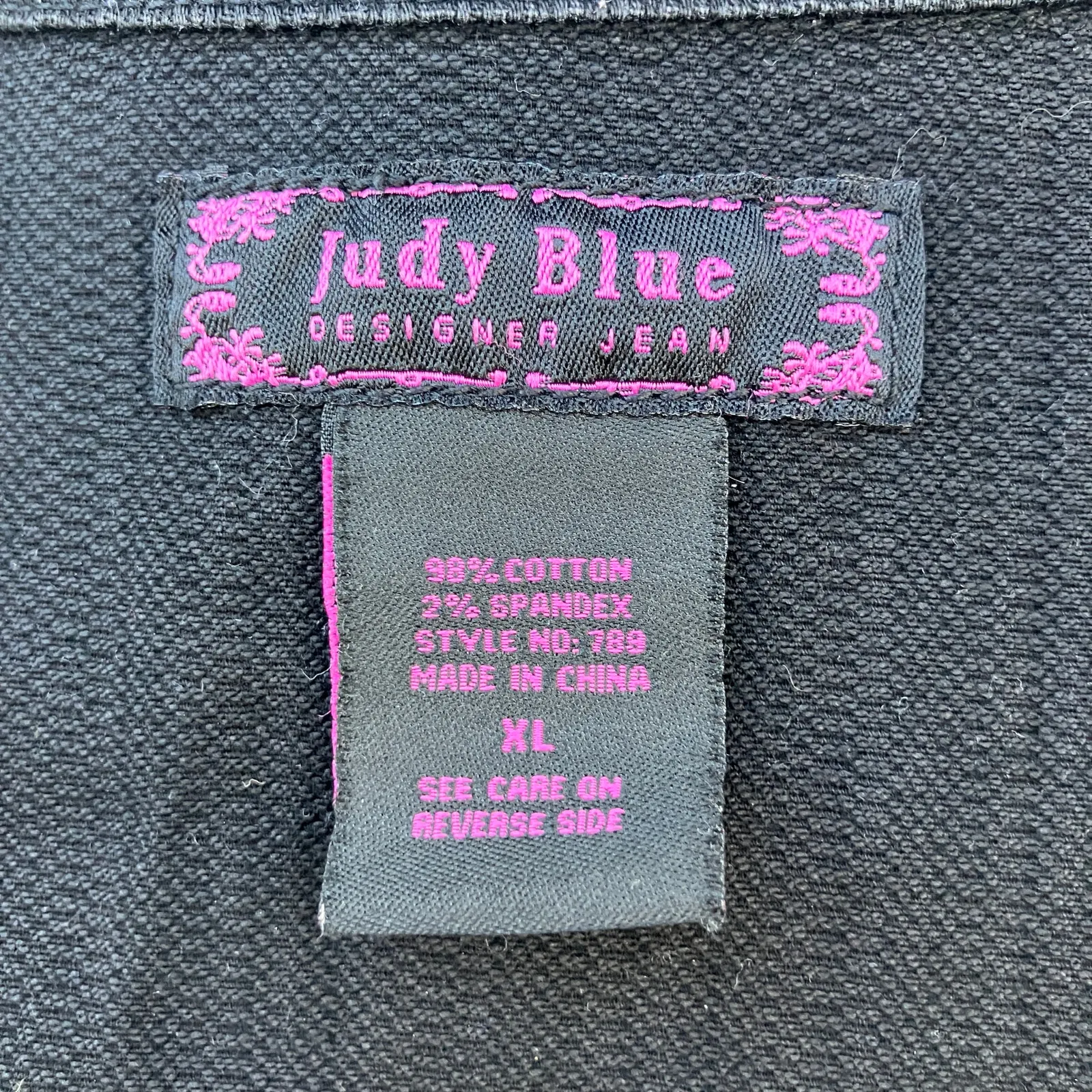 Judy Blue Denim Jacket XL 33” Black Rhinestone Cropped Stretch Western Cowgirl - Image 11