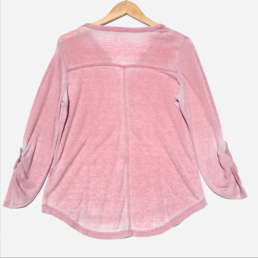 JANE AND DELANCEY Women’s pink henley - Image 2
