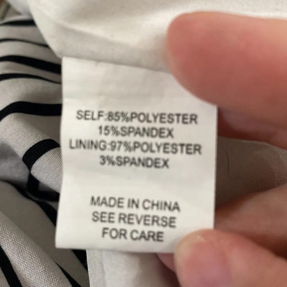 Abaya Addict Jet Setter white striped maxi dress gathered sleeves - Image 10