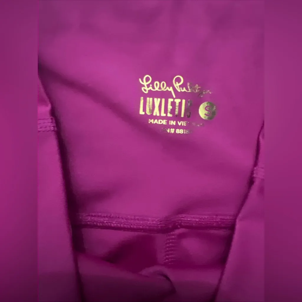 LILLY PULITZER LUXLETIC UPF 50+ CARPE VITA FLARE MULBERRY LEGGINGS SMALL $118 - Image 2