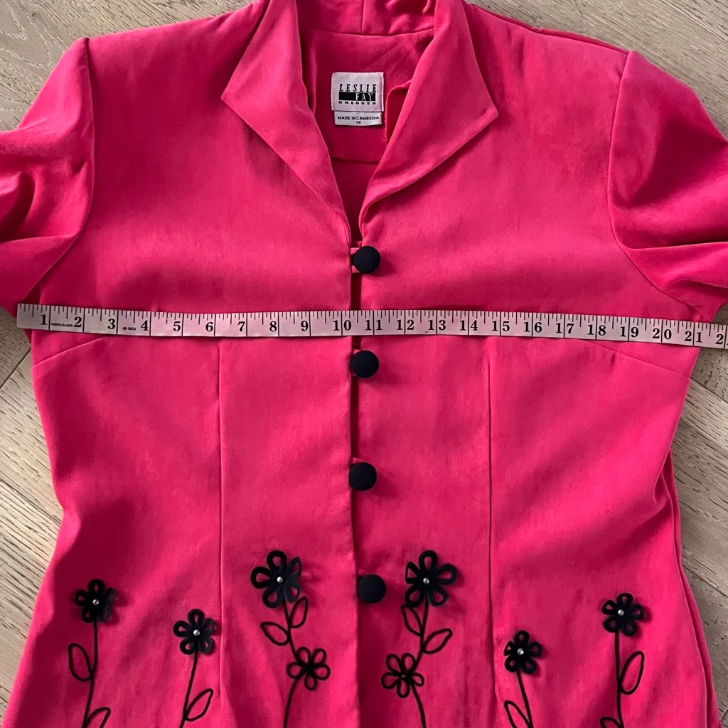 VINTAGE 90’s pink and black embroidered floral power suit Barbiecore blazer Size 14 - Image 5