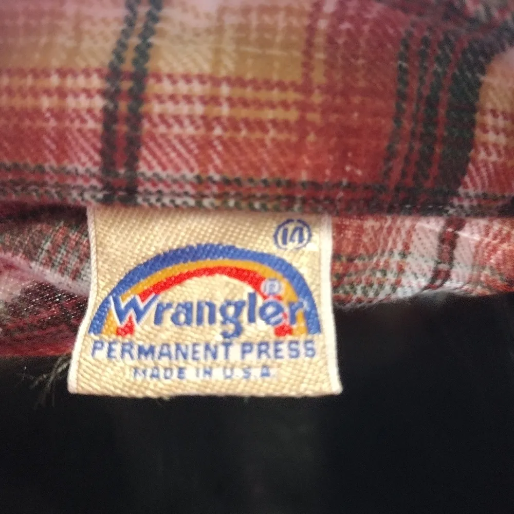 Vintage  Permanent Press button down - Image 4