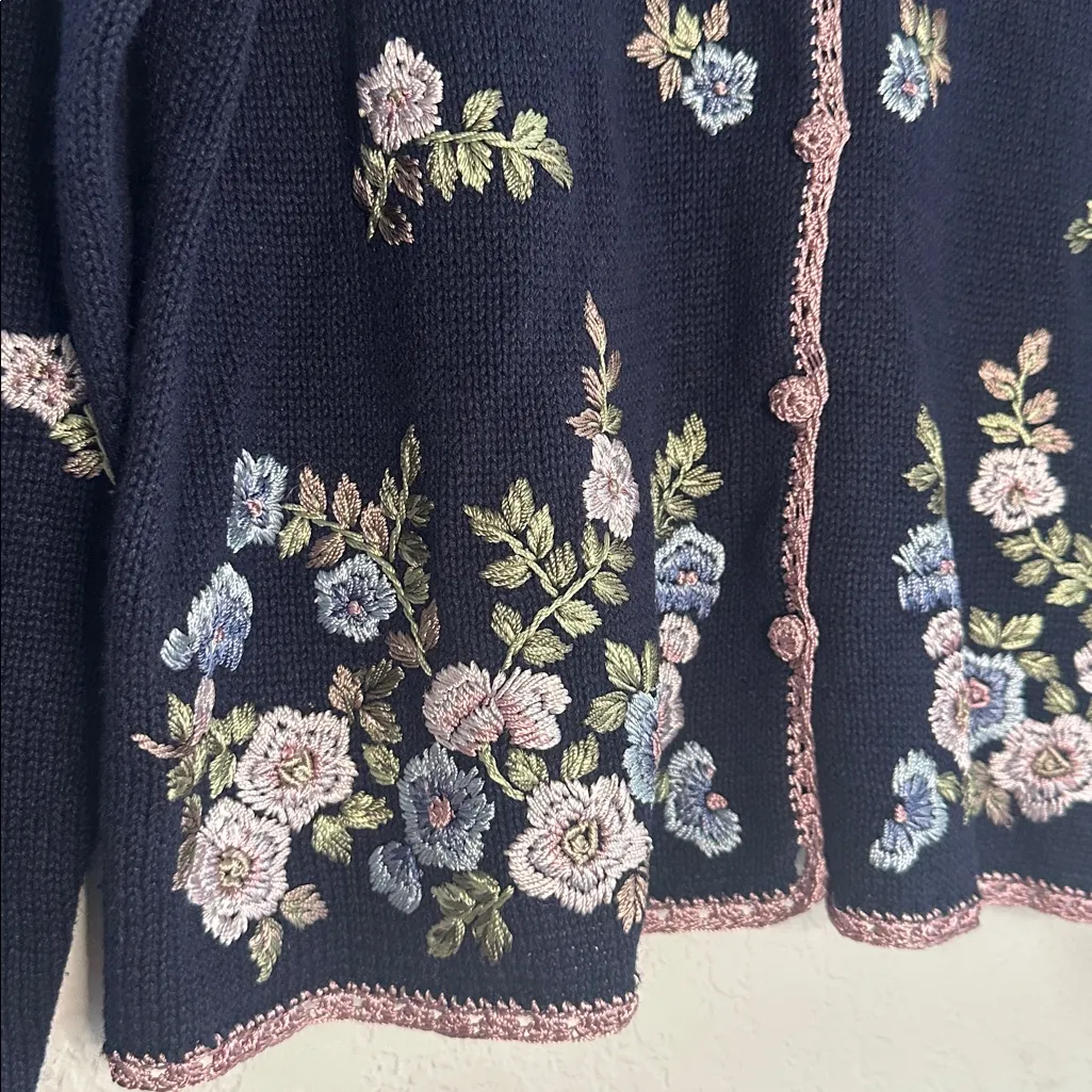 NEW Reference Point Embroidered Cardigan Sweater Grandma Cottage 90s NWT Navy - Image 3