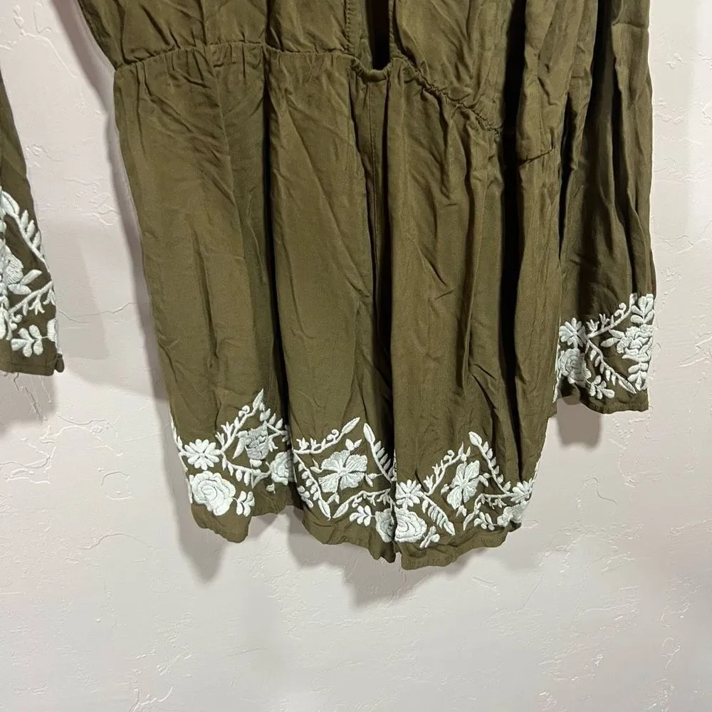 Love Tree Open Shoulder Long Sleeve Romper - Image 7