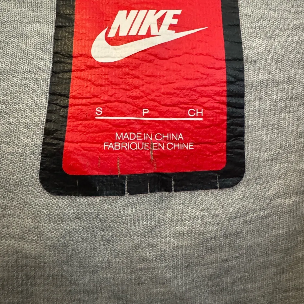 COPY - Nike Gray Bomber Jacket with Raglan Sleeves and Tail Hem - Image 3