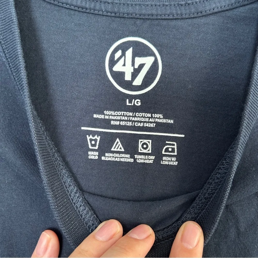 47 Blue Yellow Milwaukee Brewers Baseball Short Sleeve Tee T-Shirt Sporty Large - Image 2