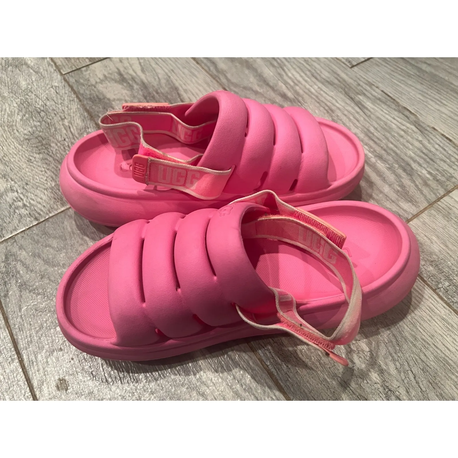 UGG Sport Yeah Sandals size 9 Pink Barbiecore Shoes Slide slingback Womens‎ - Image 8