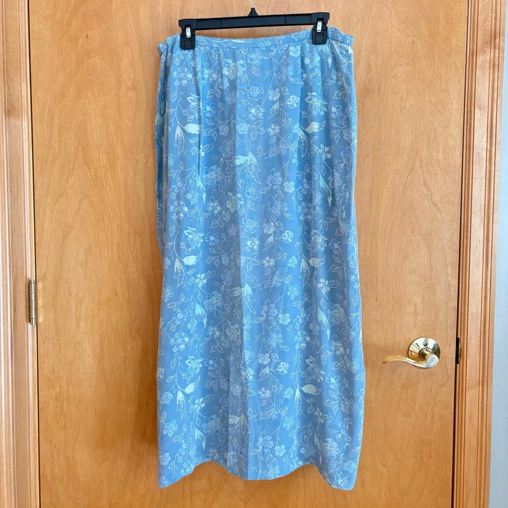Coldwater Creek Blue Midi Pencil Skirt with Slit 100% silk‎ - Image 3
