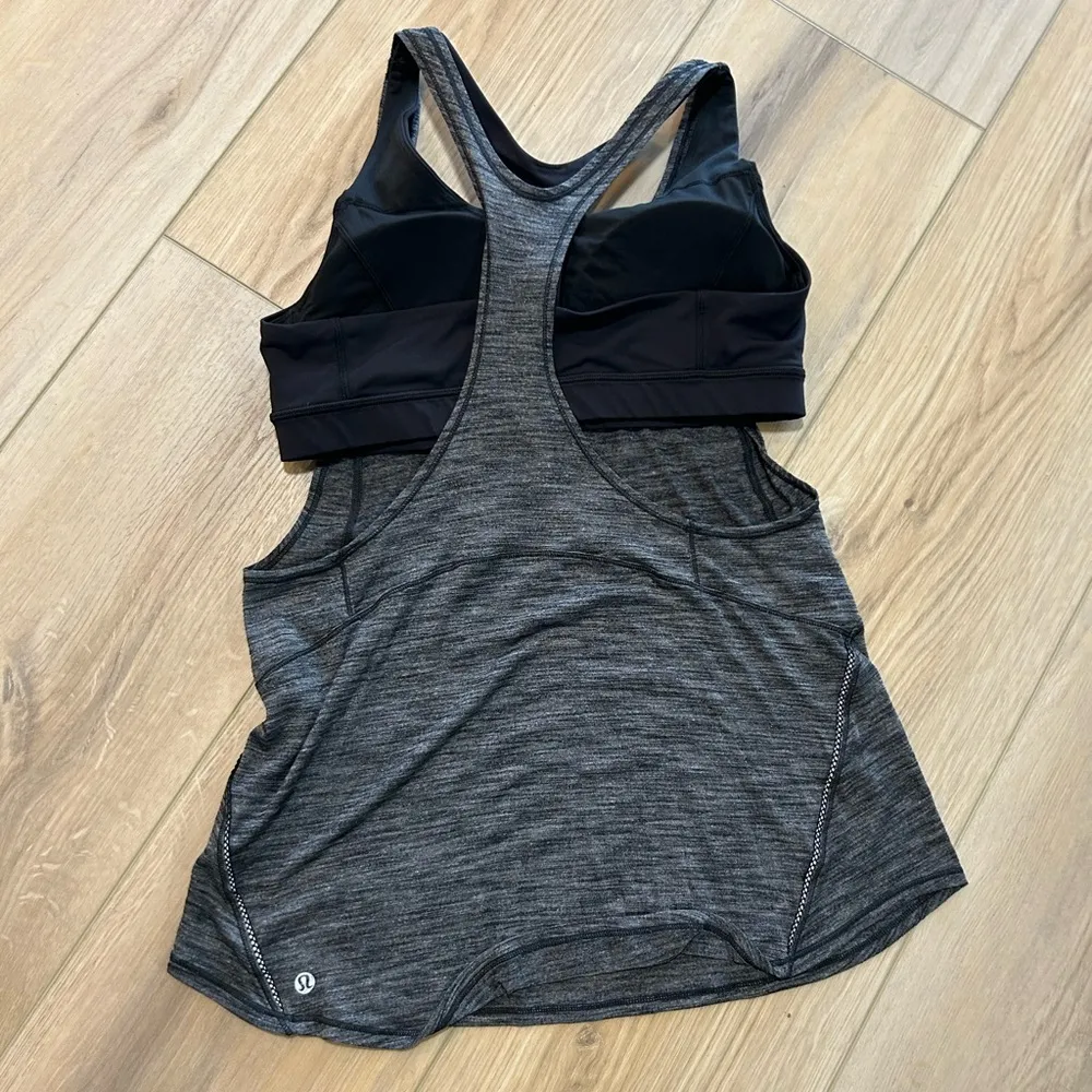 Lululemon Racerback w/Sports Bra - Size 10 - Image 7