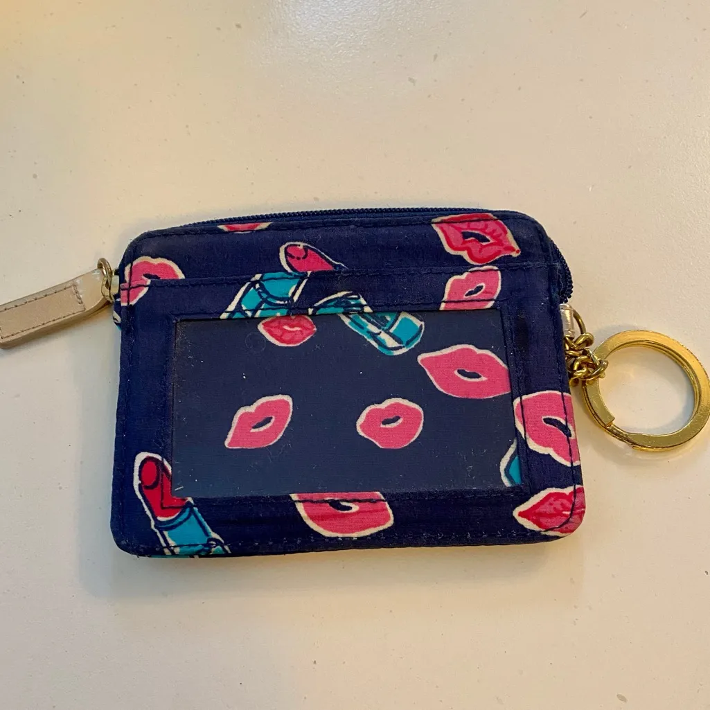 Adorable Lilly Pulitzer Keychain wallet! In great condition! 💕💙 💄 - Image 4