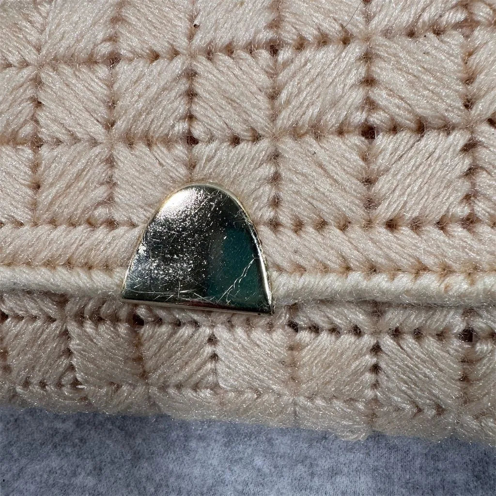 Vintage Crochet Clutch Purse Cream Metal Clasp Formal - Image 3