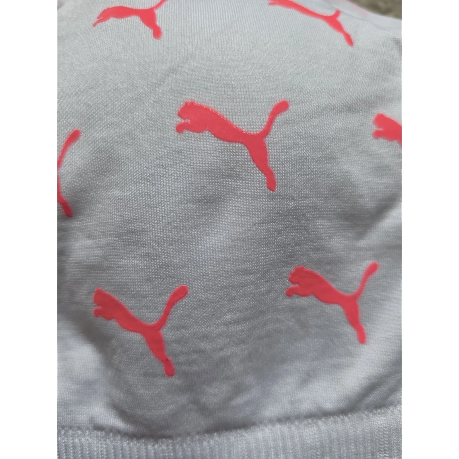 Puma Sports Bra Women XL White Pink Cat All Over Unlined Wireless Adjustable EUC - Image 4