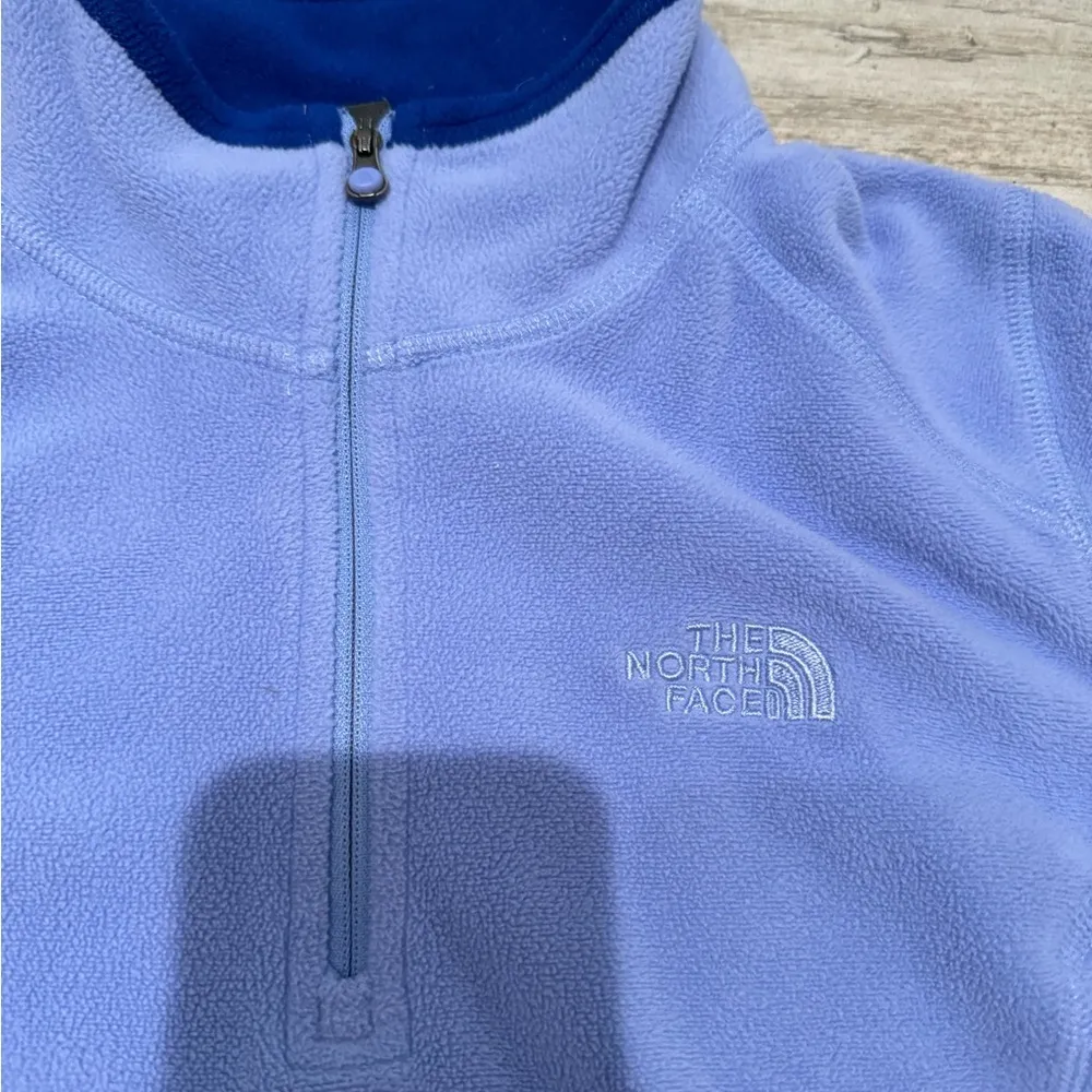 Periwinkle North Face Fleece Pullover - Image 6