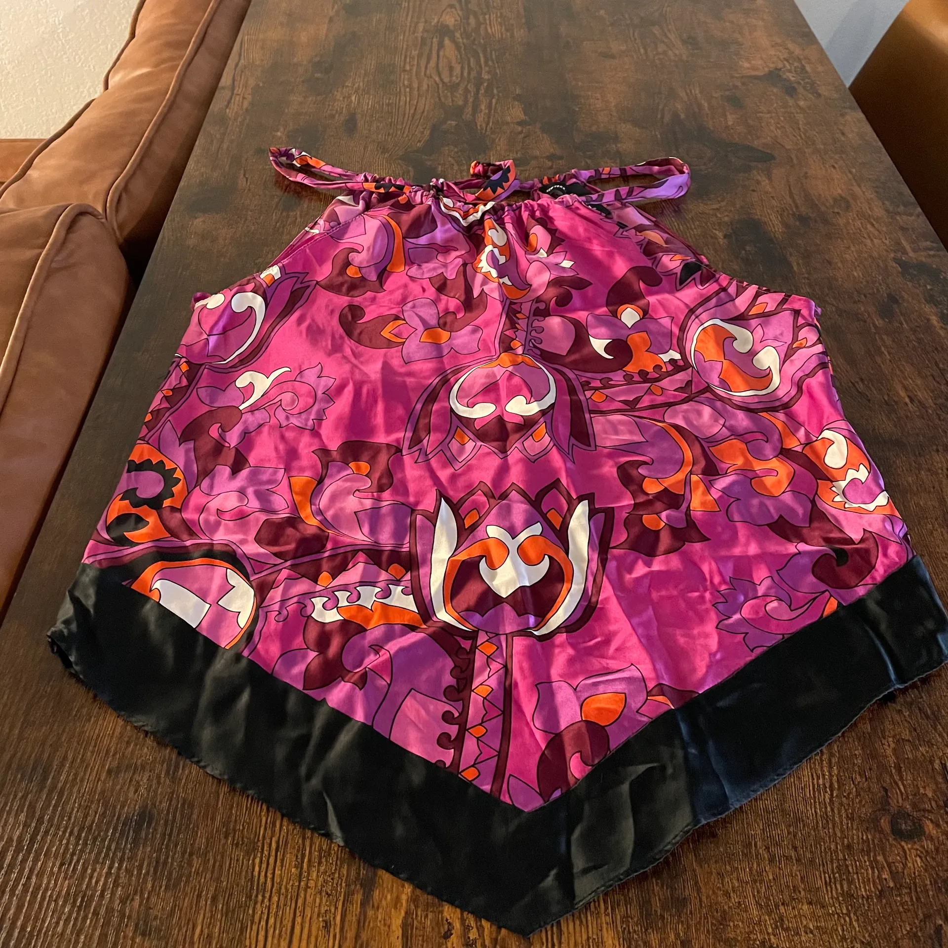 new york & co 100% silk halter top - Image 4