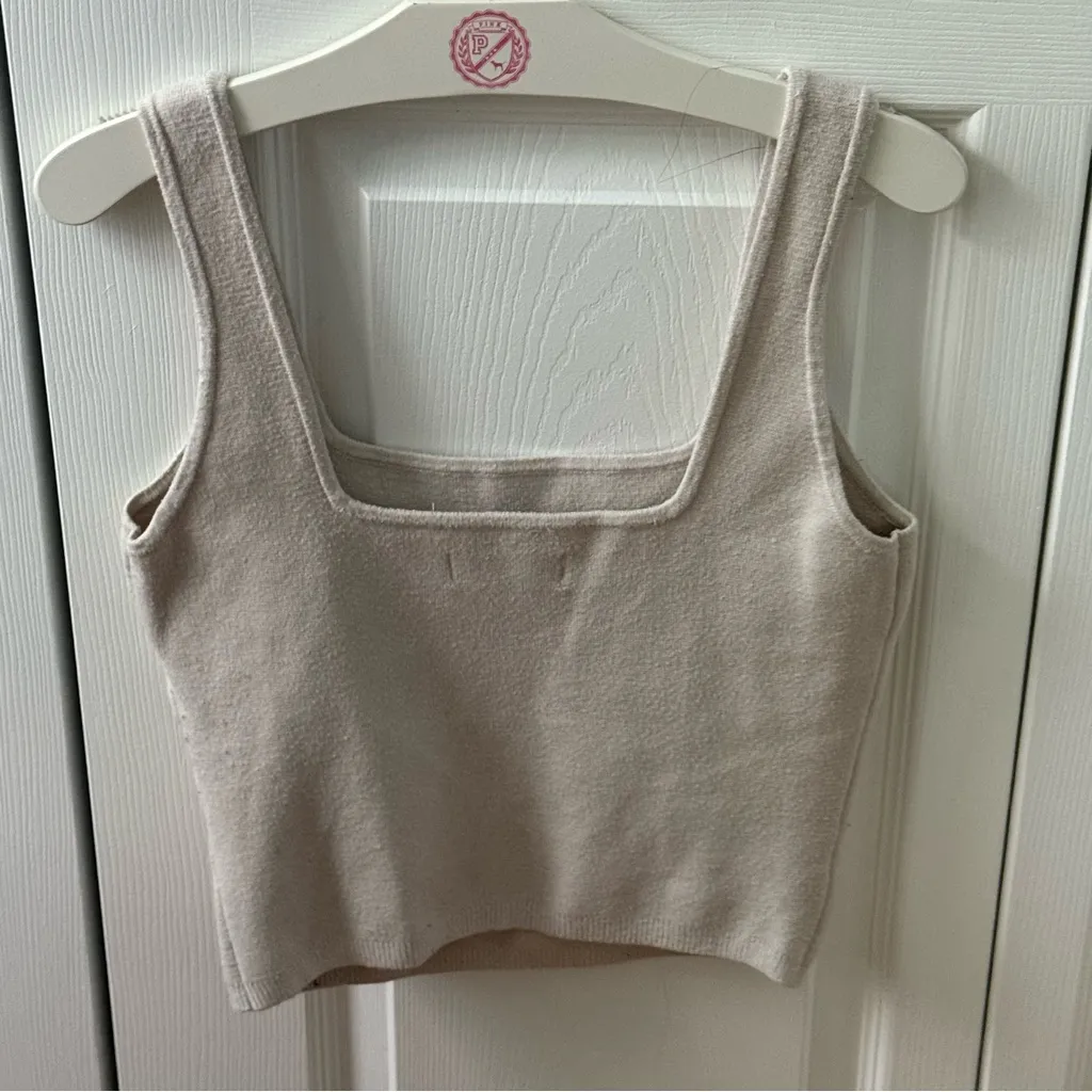 Abercrombie & Fitch Square Neck Beige Cropped Sweater Tank - Image 3