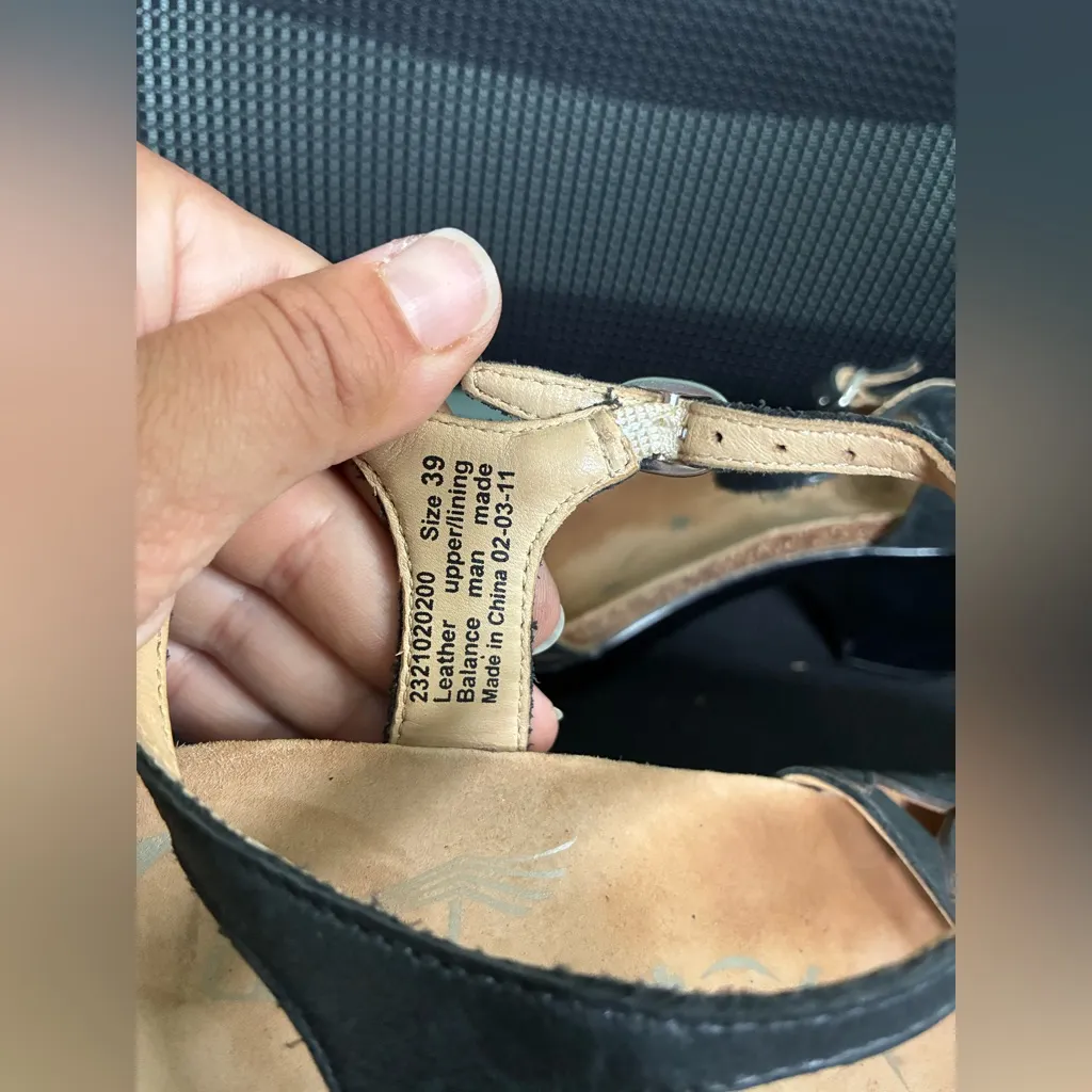 Dansko Coquette Ankle Strap Black Floral Cut Out Sandal Sz 39 8.5 - Image 9