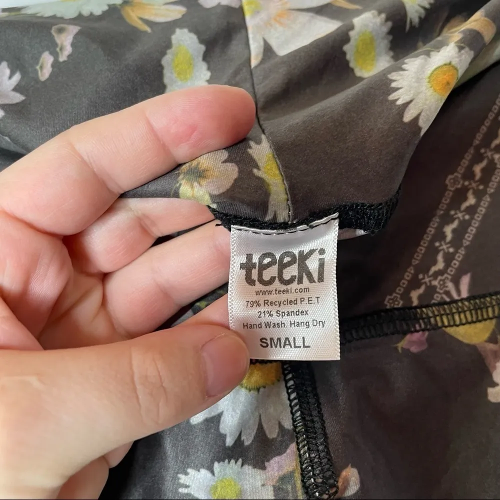 Teeki Wildflower Hot Pant Leggings Small - Image 8