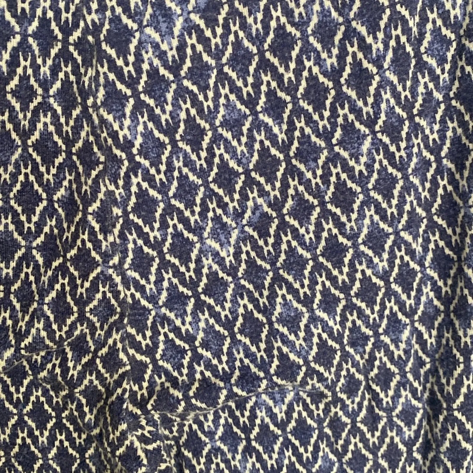 Forever 21 Blue and White Diamond Pattern Bell Bottom Pants Size M - Image 5