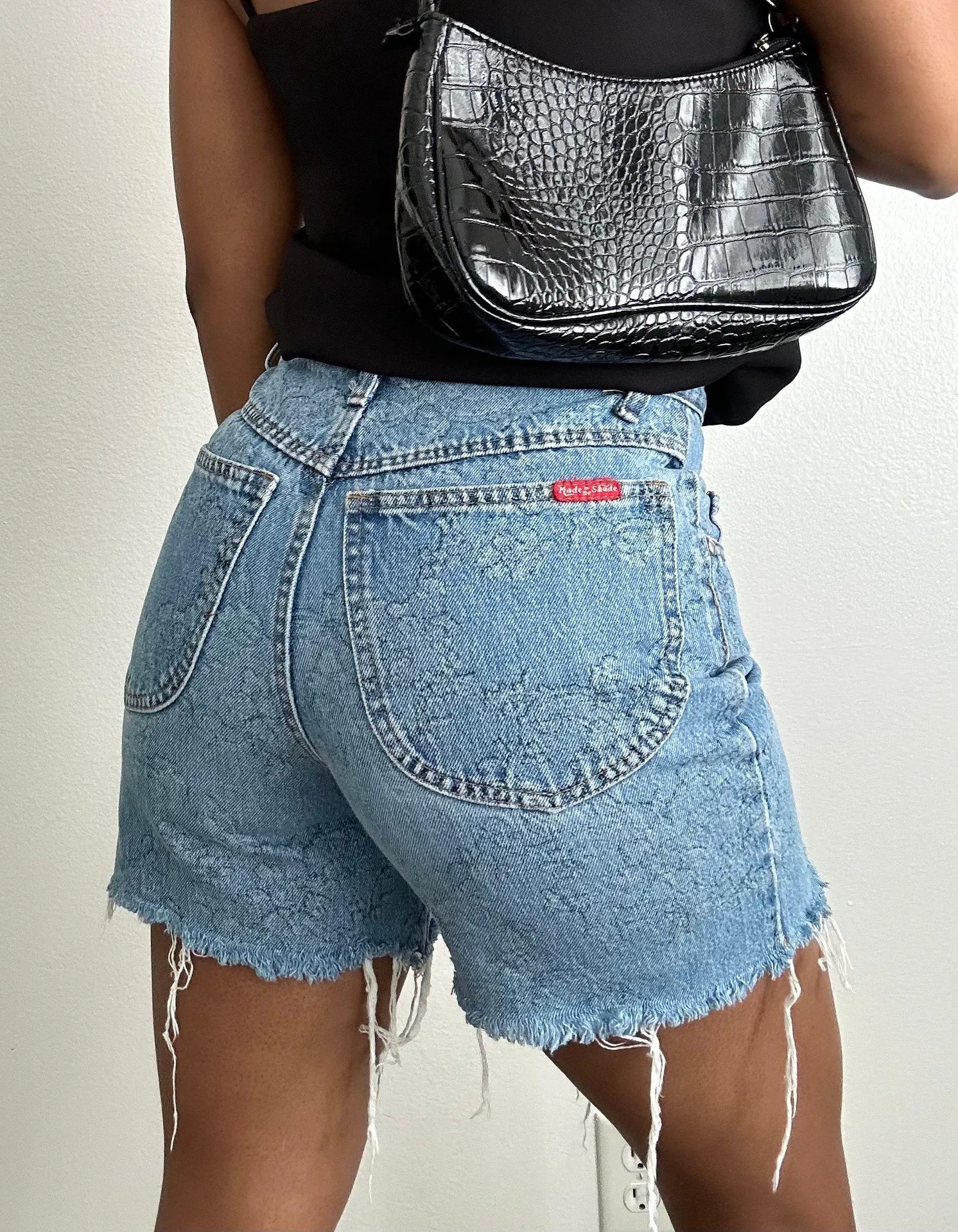 Reworked High Wasted Frayed Denim Shorts - Image 3