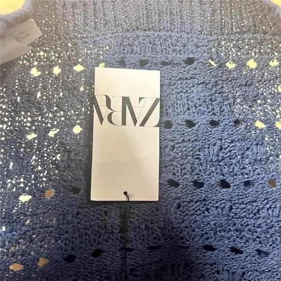 NWT ZARA Women's Blue Hooded Knit Sweater Vest Size Medium Cropped Sleeveless - Image 3