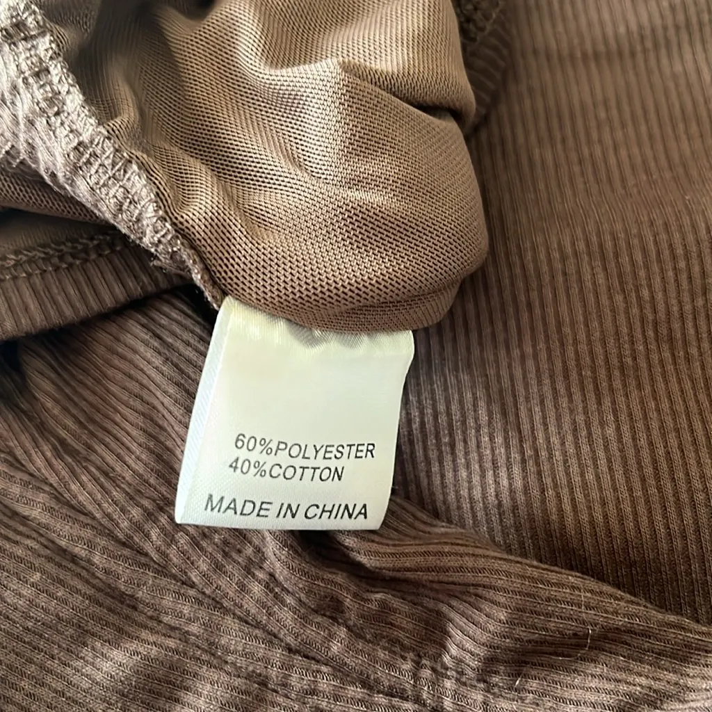 White Fox Adjustable Side Ruched Ribbed Body Con Dress - Image 3