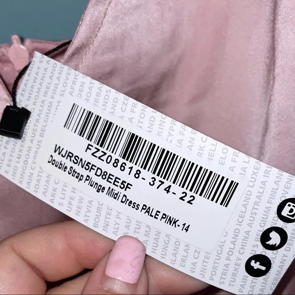 Boohoo Double Strap Plunge Midi Dress Pale Pink Size 10 - Image 4