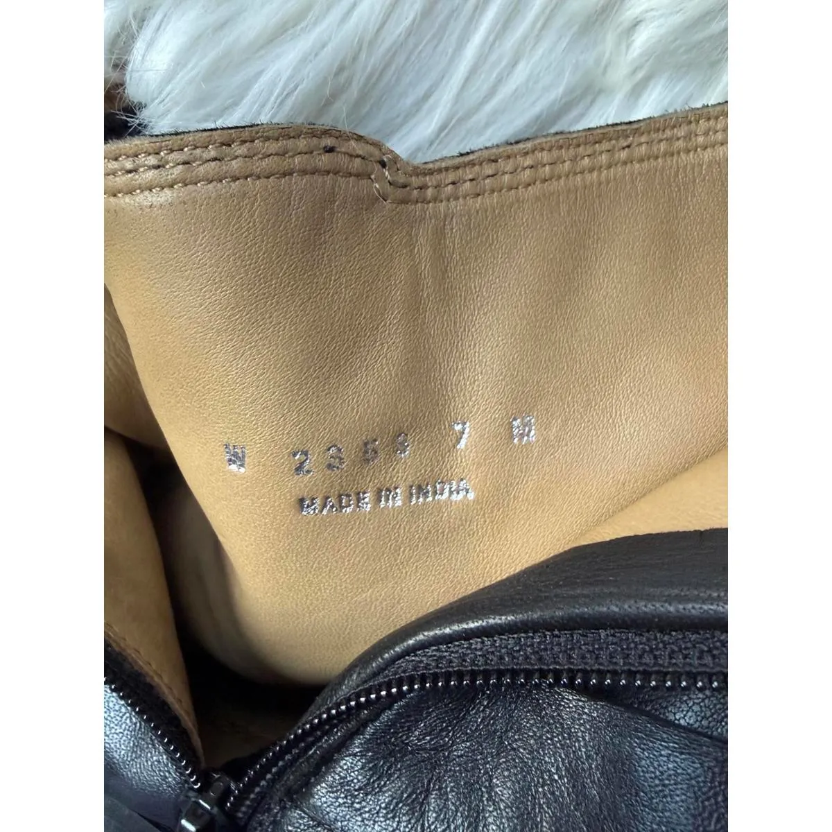 Robert Zur size 7 Black Leather Women's Ankle Boots with Buckle Detail - Image 7