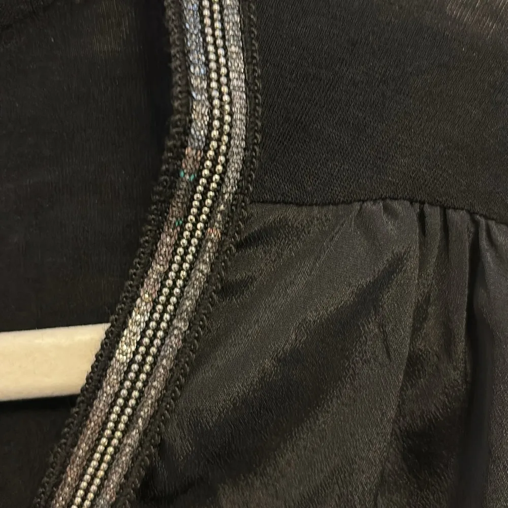 ROCK & REPUBLIC BLACK BLOUSE WITH SILVER AROUND NECK AND DOWN FRONT - Image 4