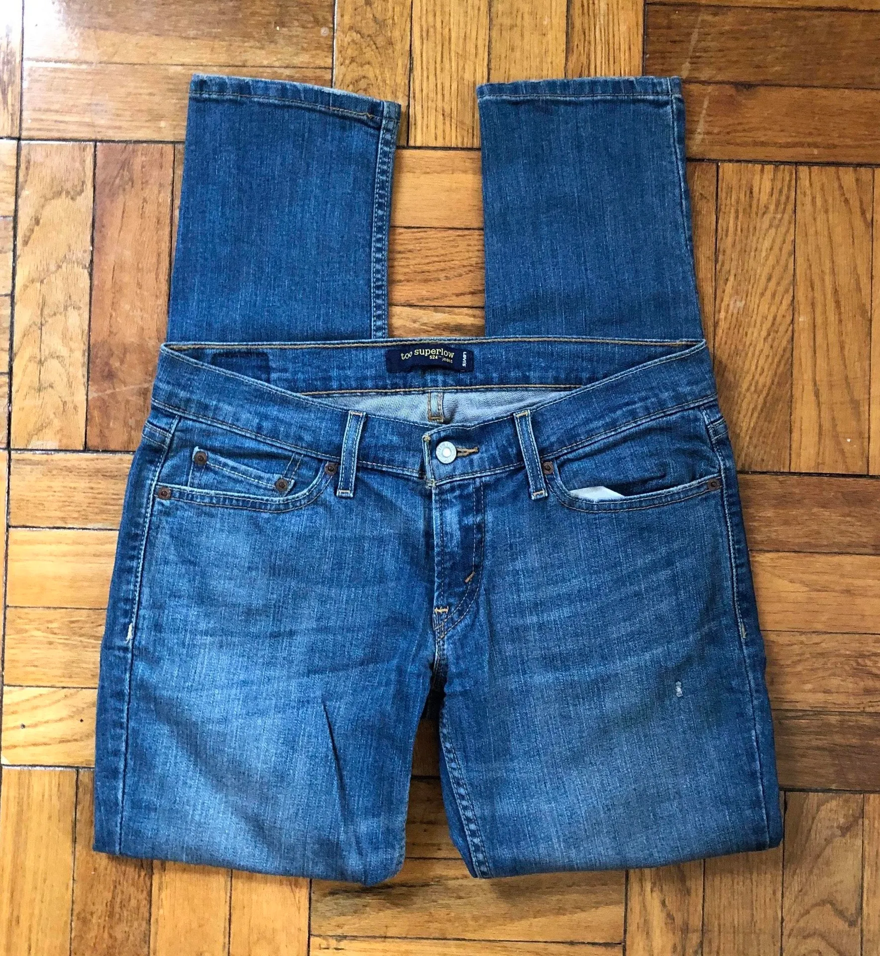 Levi's Distressed Jeans - Image 3