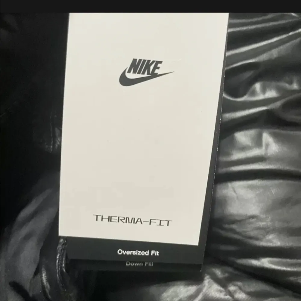 Nike Womens Sportswear Therma-FIT City Series Down Puffer Jacket Duck Down Parka - Image 8