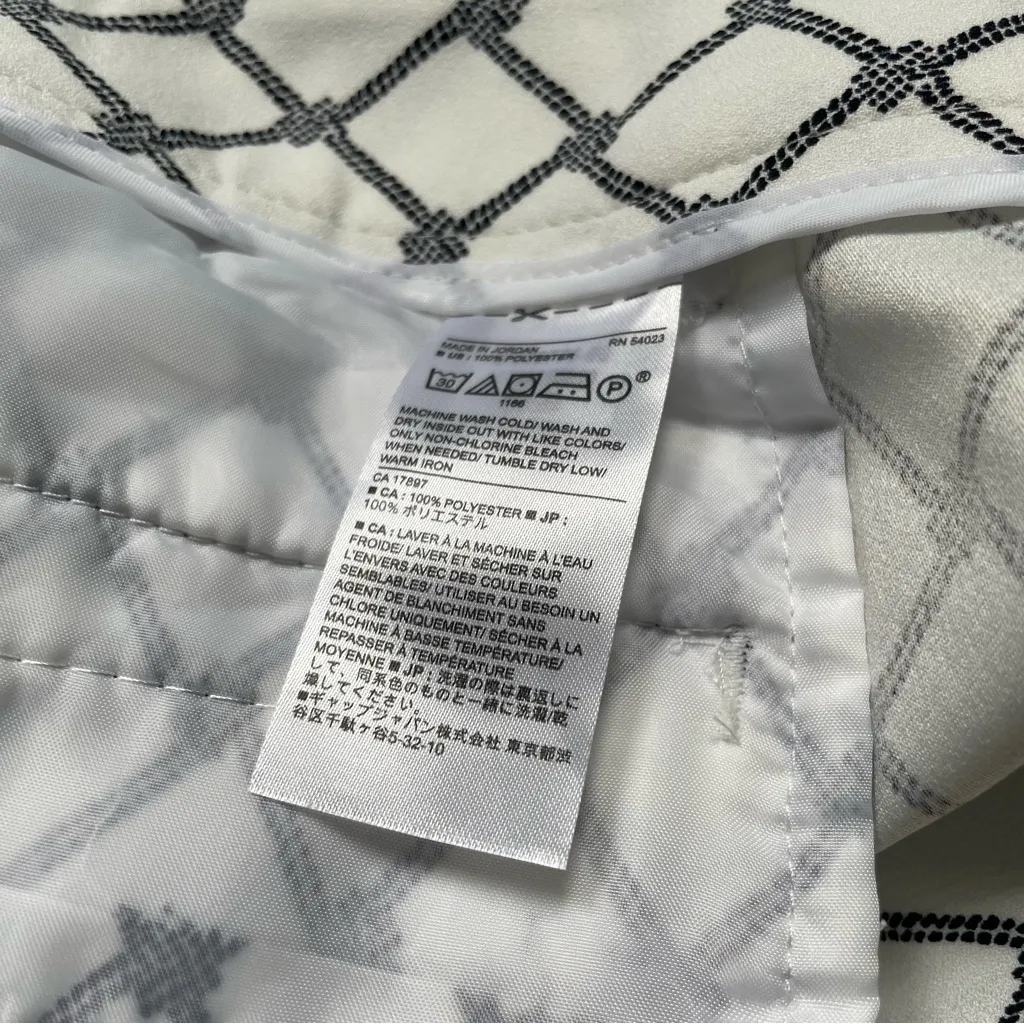 NWT Banana Republic Dressy Shorts Size 0 - Image 7