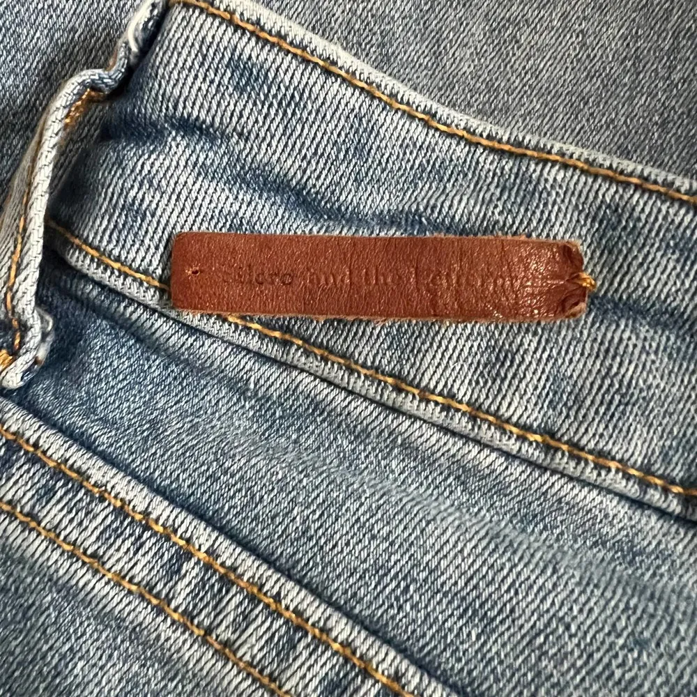 Anthropologie Pilcro Slim Denim Skirt 4 Women’s Light Blue - Image 5