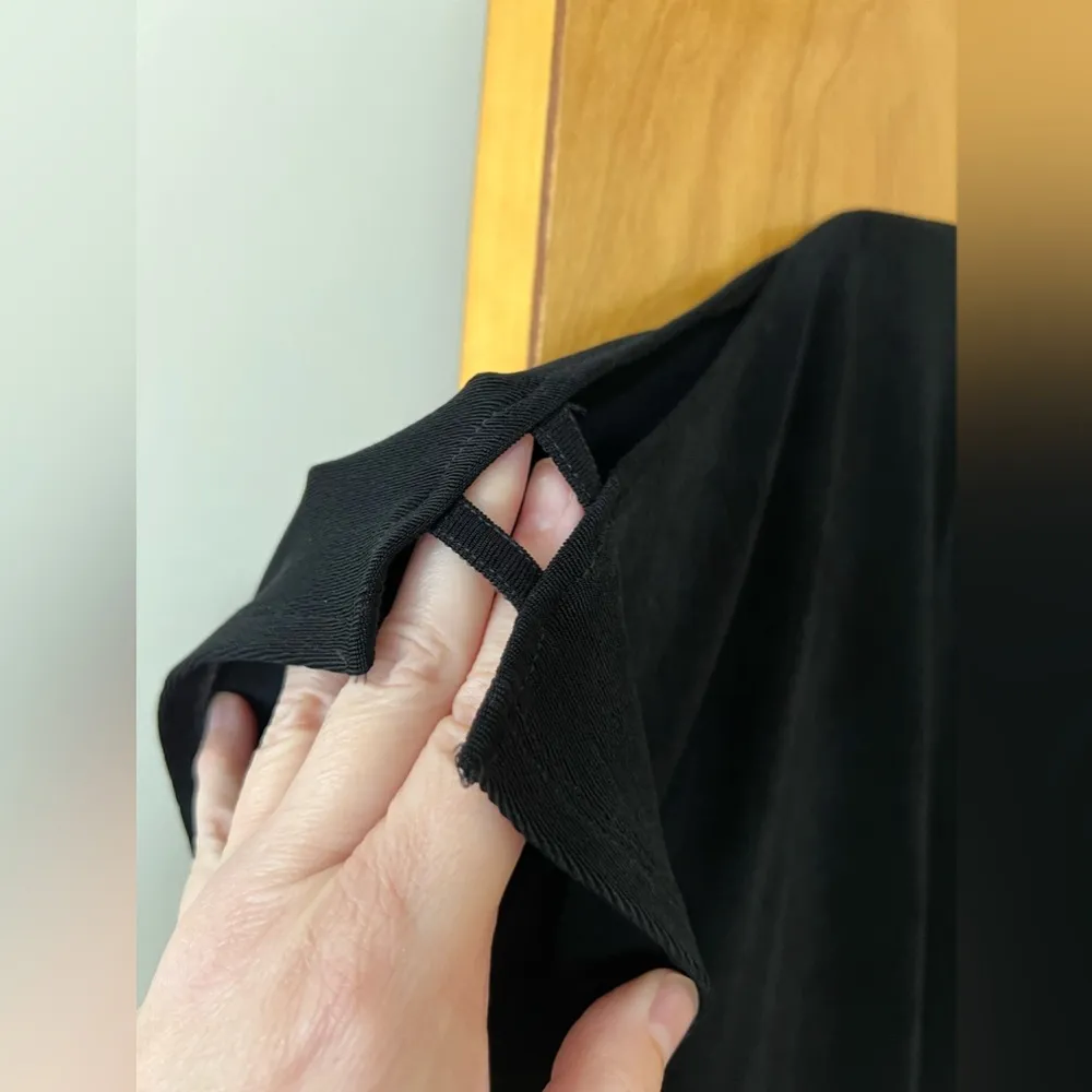 Chicos Travelers Top Short Sleeve Tie Front Women’s Vintage Black Blouse NWT 2 - Image 3