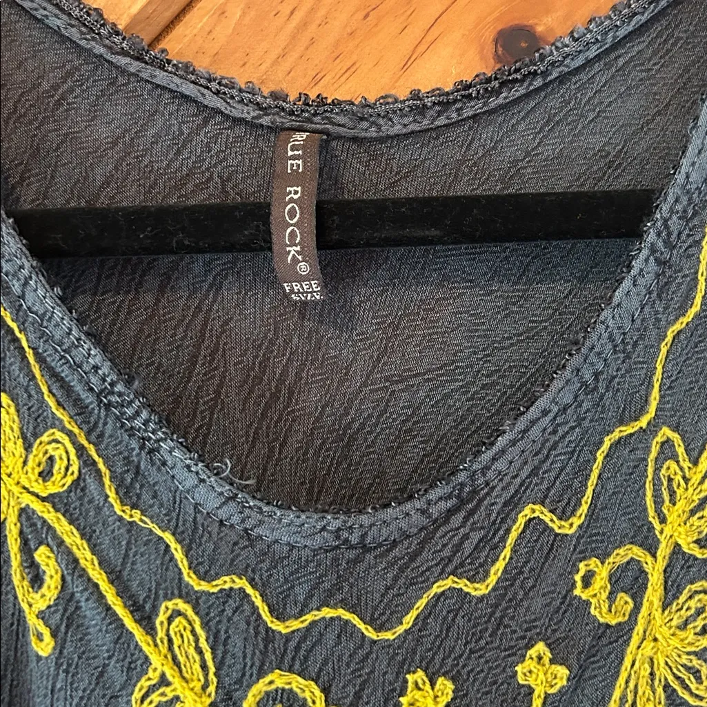 True rock bohemian boho hippie Y2K vintage embroidered tie dye dress Gray Size M - Image 3